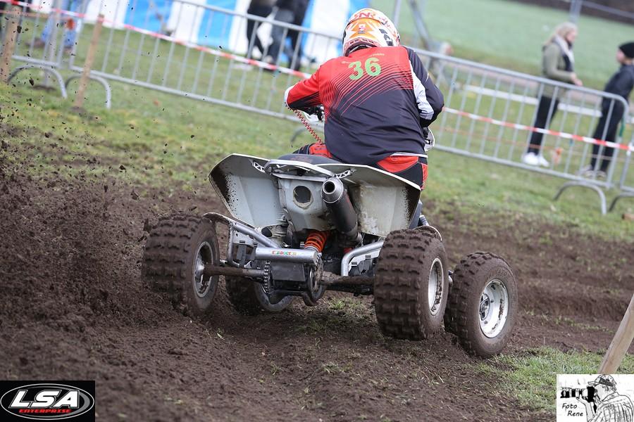 quad (38)-vorselaar